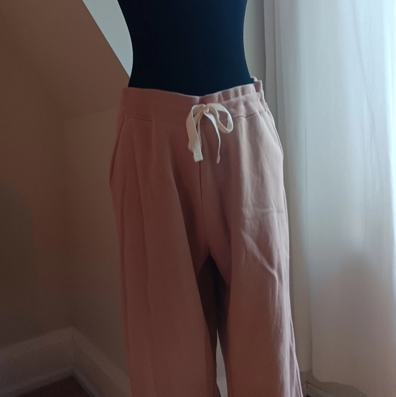 Wide leg sweat pants! - Picture 2 of 5